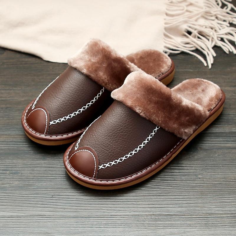 Cozy warm slippers offering ultimate comfort with soft insulation and a durable sole, ideal for relaxation.






